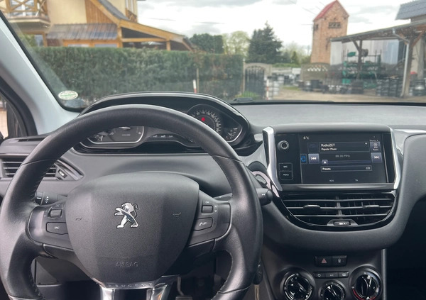 Peugeot 208 cena 25500 przebieg: 146150, rok produkcji 2015 z Międzychód małe 92